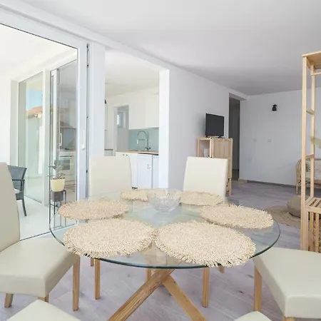 Regina Regina With Swimming Pool Apartamento