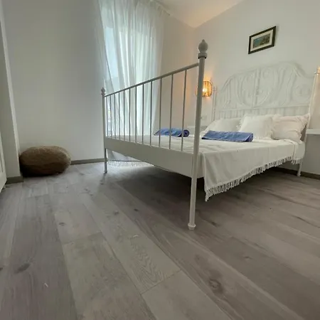 Regina Regina With Swimming Pool *