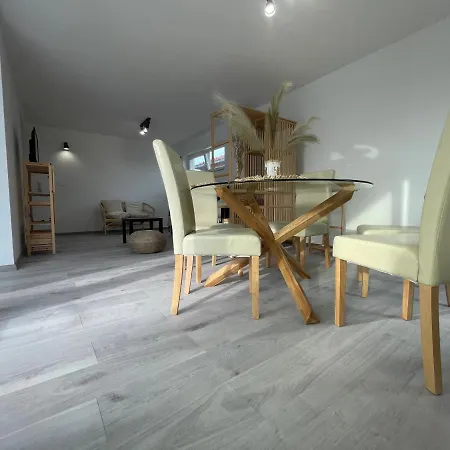 Apartamento Regina Regina With Swimming Pool