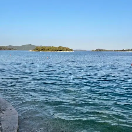 Regina Regina With Swimming Pool