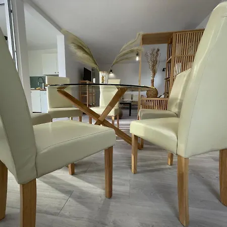 Regina Regina With Swimming Pool Διαμέρισμα