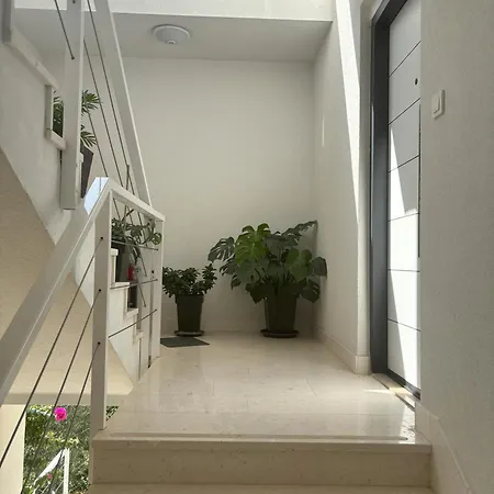 Appartement Regina Regina With Swimming Pool Jezera