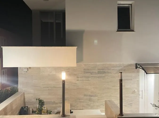 Regina Regina With Swimming Pool Апартаменты Езера