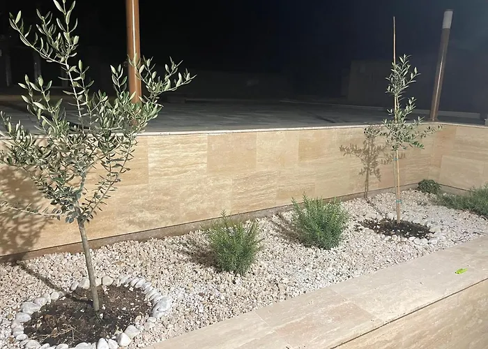 Regina Regina With Swimming Pool