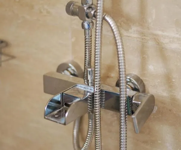 Regina Regina With Swimming Pool