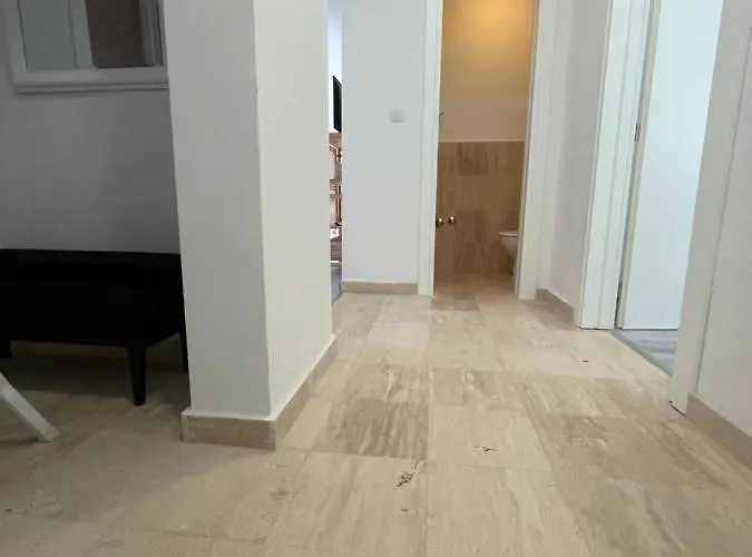 Regina Regina With Swimming Pool Apartman