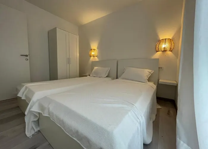 Regina Regina With Swimming Pool