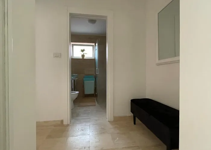 Апартаменты Regina Regina With Swimming Pool *