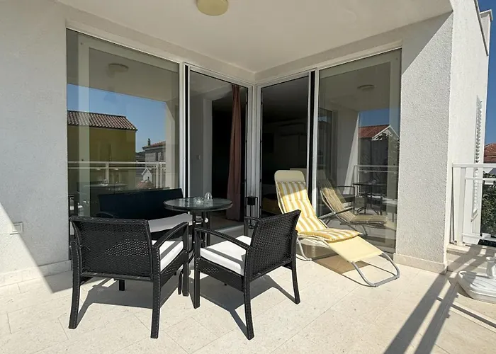 Regina Regina With Swimming Pool *